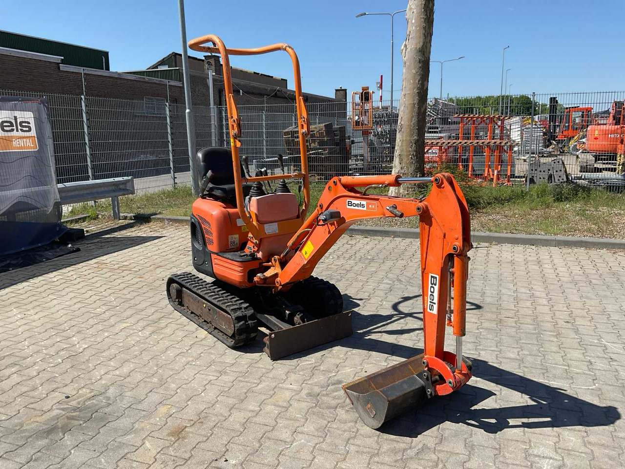 Kubota U10-3 - Mini excavator: picture 2 Kubota U10-3 - Mini excavator: picture 2