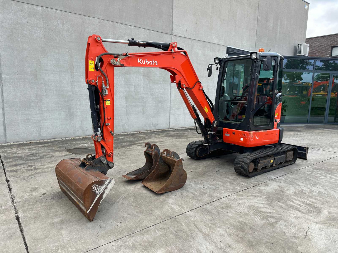 Kubota U36-4 - Mini excavator: picture 1 Kubota U36-4 - Mini excavator: picture 1