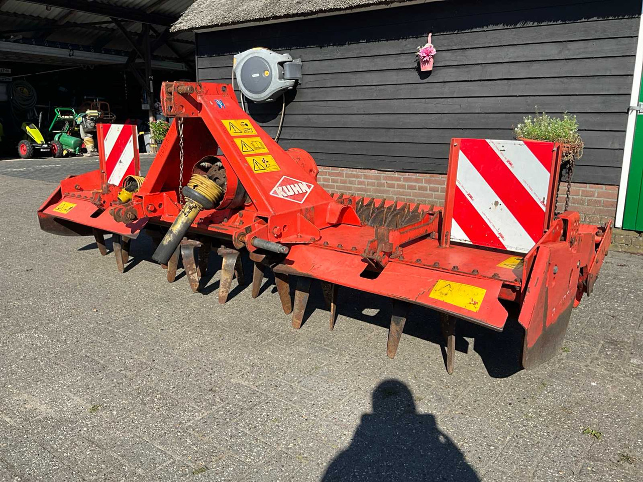 Kuhn HRB302D - Power harrow: picture 1 Kuhn HRB302D - Power harrow: picture 1