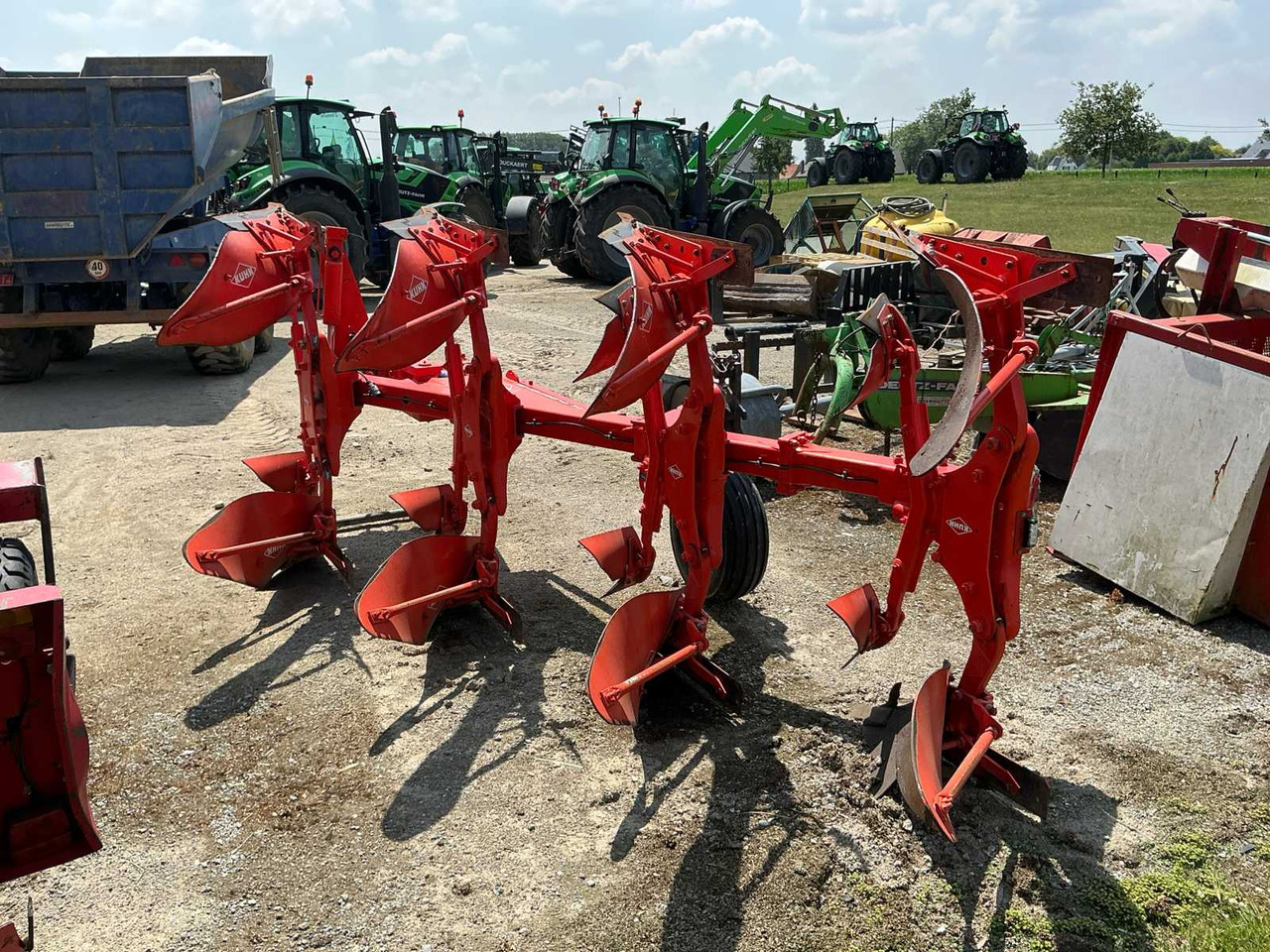 Kuhn Multimaster 123 - Plow: picture 3 Kuhn Multimaster 123 - Plow: picture 3