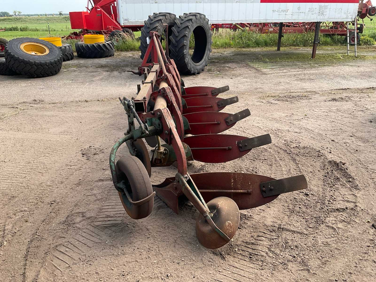 Kverneland - Plow: picture 4 Kverneland - Plow: picture 4