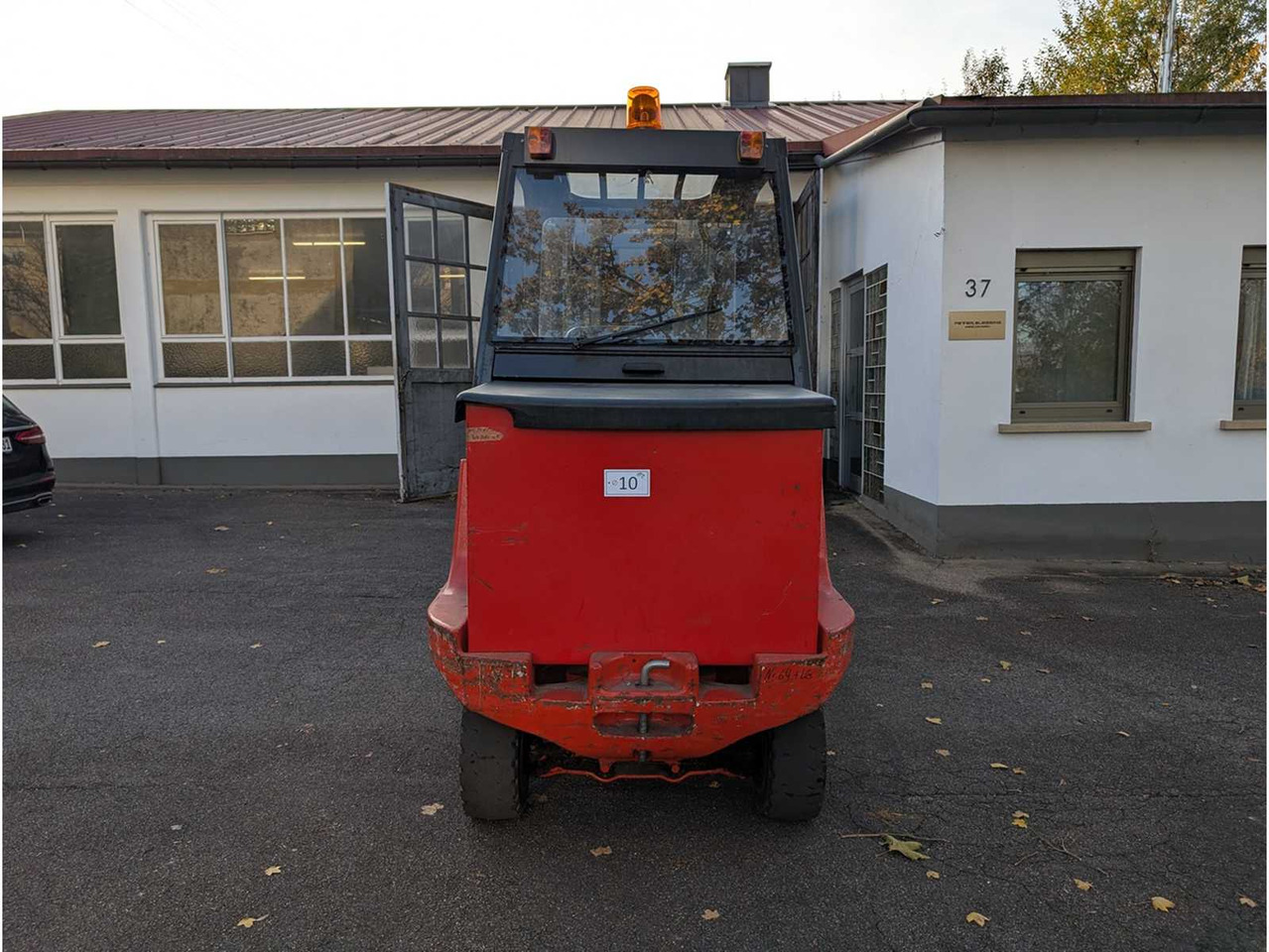 LINDE - E40P - 1995 - ELECTRIC FORKLIFT - Forklift: picture 4 LINDE - E40P - 1995 - ELECTRIC FORKLIFT - Forklift: picture 4