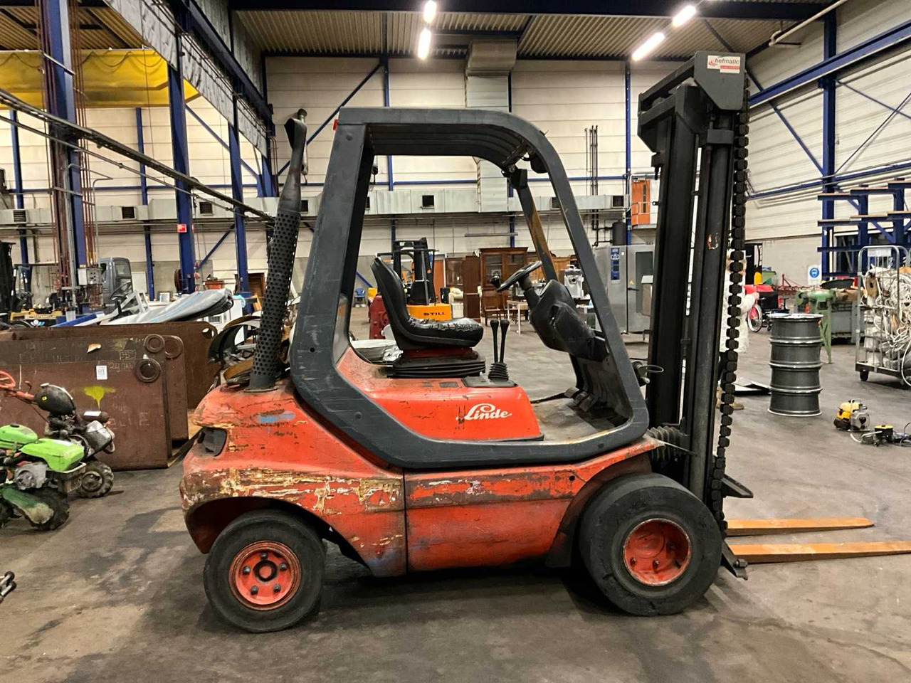 LINDE H20T-02 FORKLIFT - Forklift: picture 4 LINDE H20T-02 FORKLIFT - Forklift: picture 4