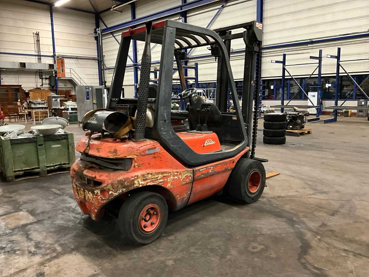 LINDE H20T-02 FORKLIFT - Forklift: picture 5 LINDE H20T-02 FORKLIFT - Forklift: picture 5