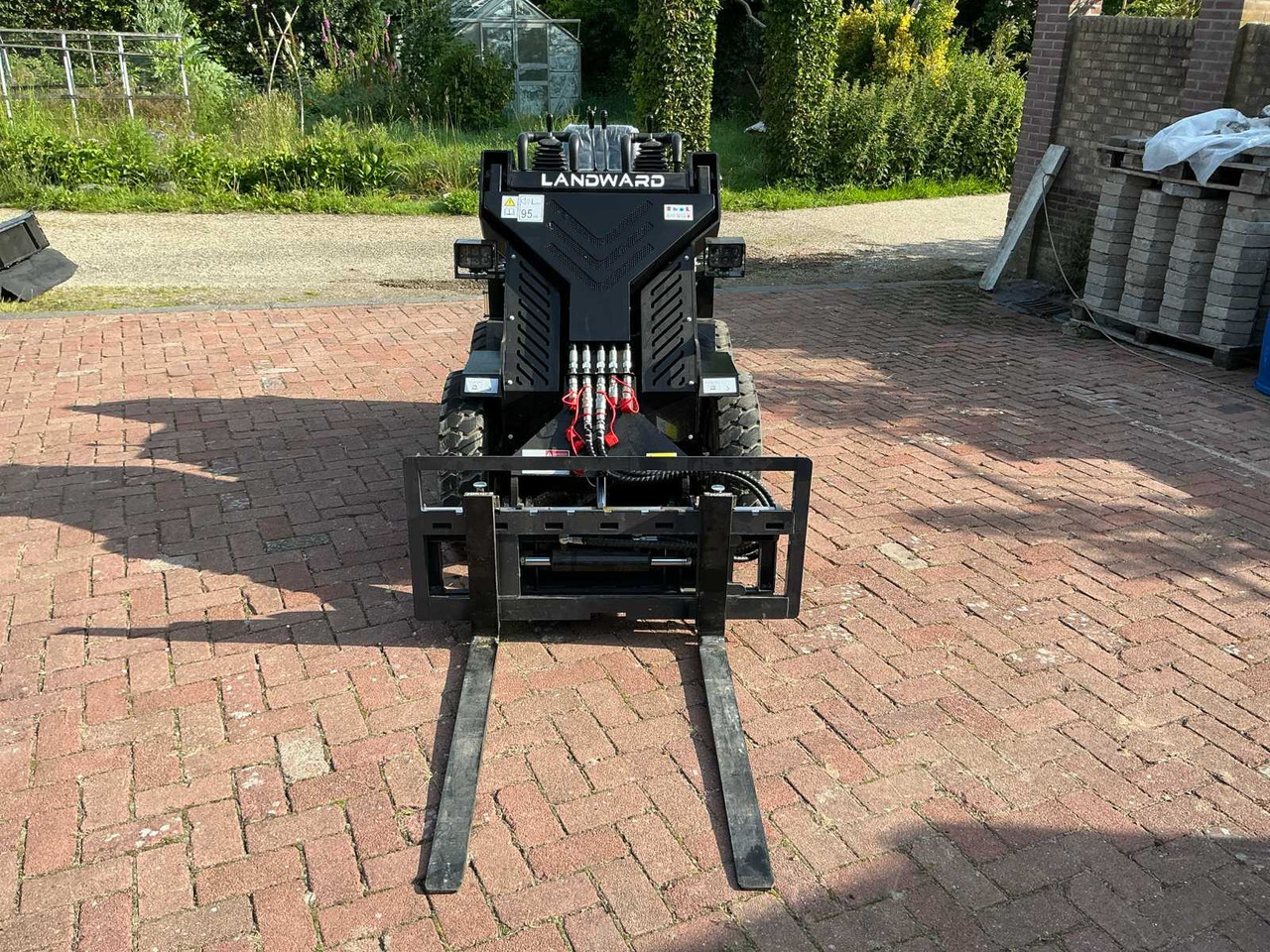 Landward S490R - Skid steer loader: picture 2 Landward S490R - Skid steer loader: picture 2