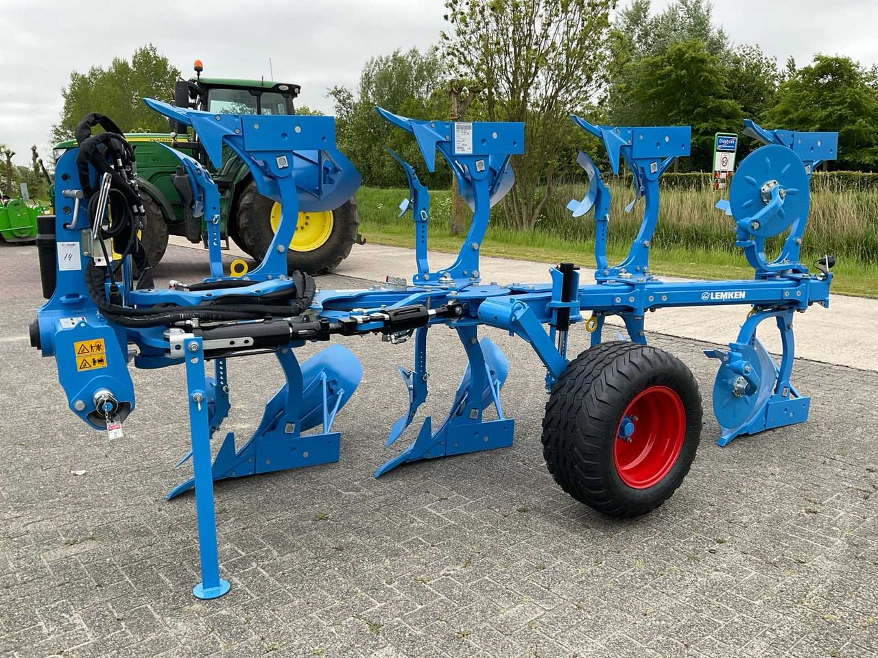 Lemken Juwel 7 MV - Plow: picture 4 Lemken Juwel 7 MV - Plow: picture 4