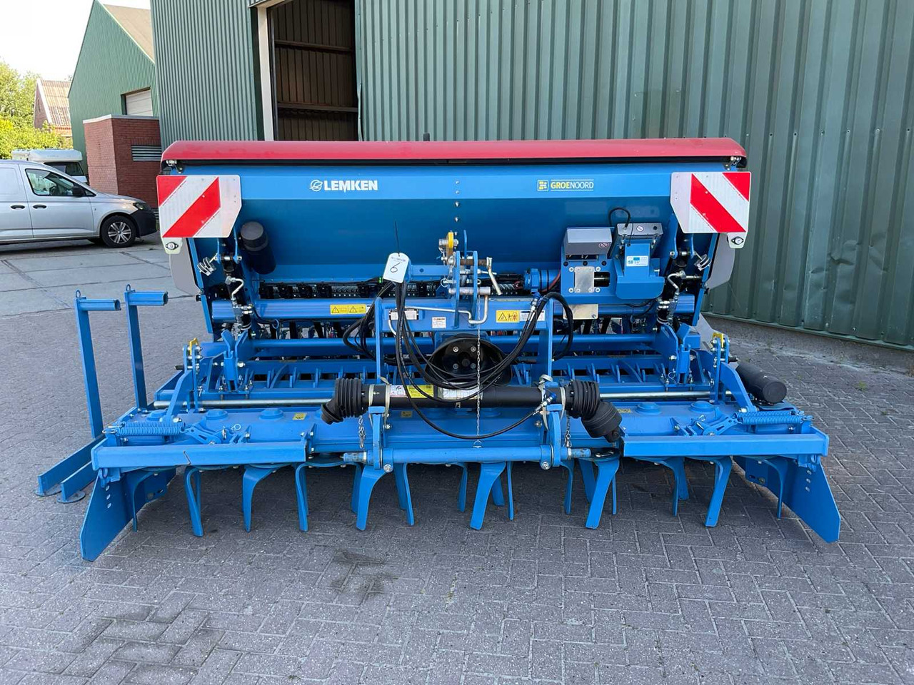 Lemken Zirkon 8 / Saphir 10 - Power harrow: picture 2 Lemken Zirkon 8 / Saphir 10 - Power harrow: picture 2