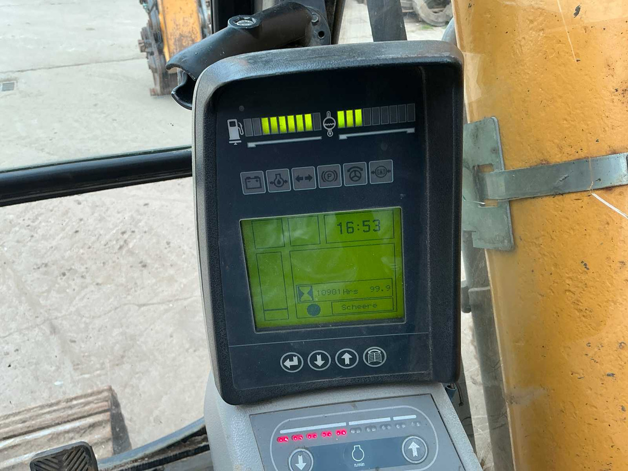 Crawler excavator Liebherr R944C HDS: picture 20