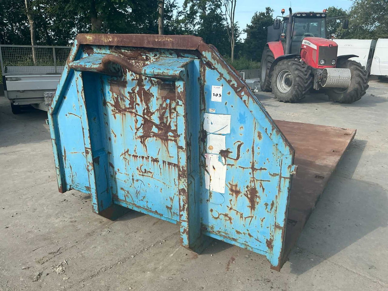 Loading platform 'hooklift' - Farm platform trailer: picture 1 Loading platform 'hooklift' - Farm platform trailer: picture 1