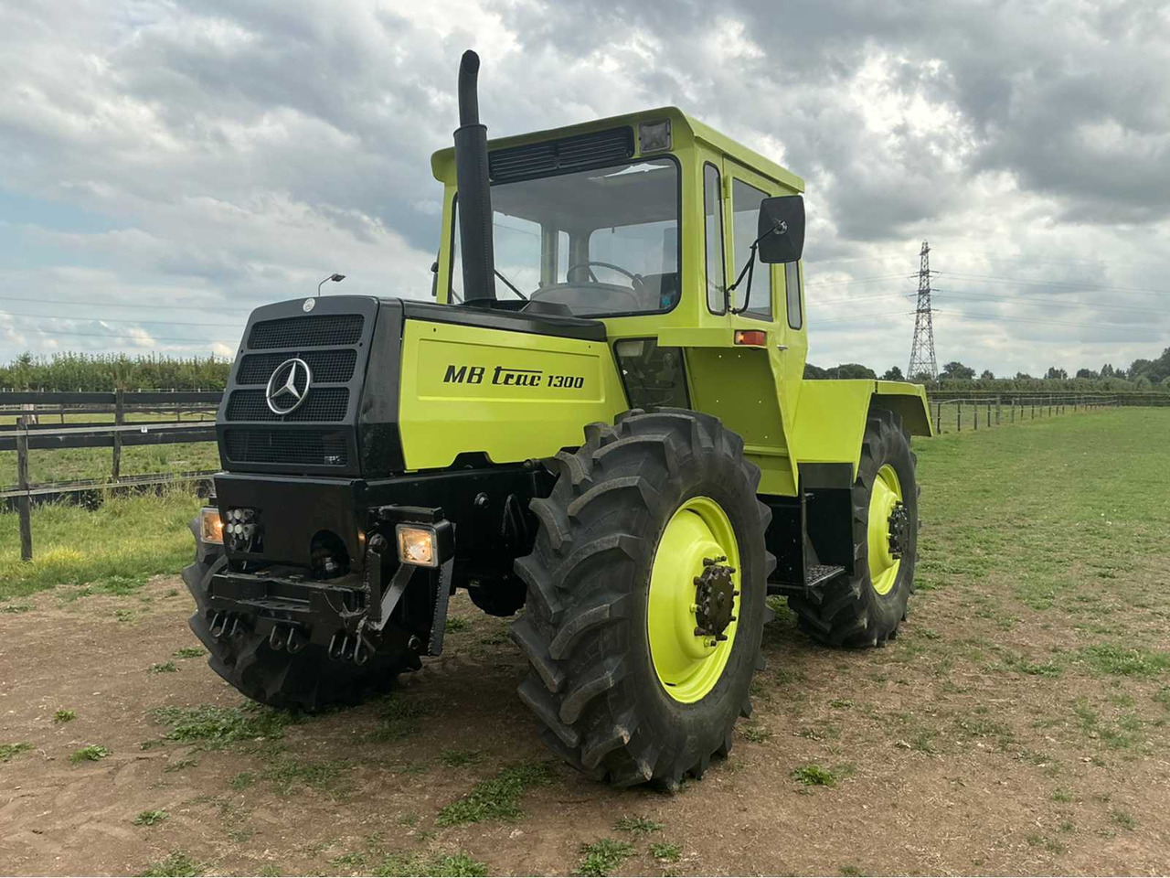 MB Trac 401 Tractor / 1300 - Farm tractor: picture 1 MB Trac 401 Tractor / 1300 - Farm tractor: picture 1