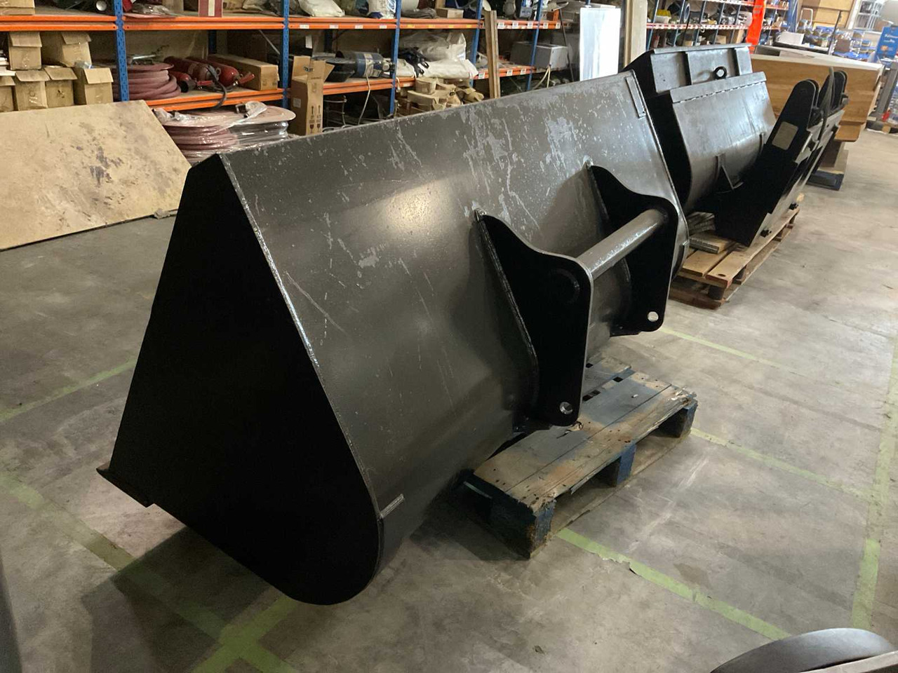 Manitoe - Excavator bucket: picture 5 Manitoe - Excavator bucket: picture 5