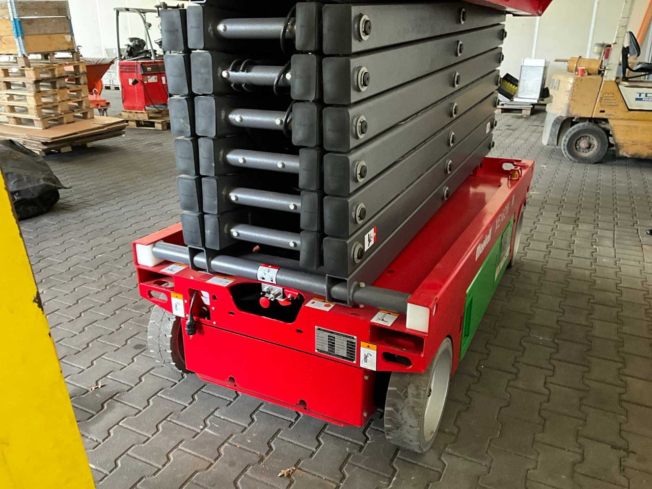 Mantall XE160W - Aerial platform: picture 5 Mantall XE160W - Aerial platform: picture 5
