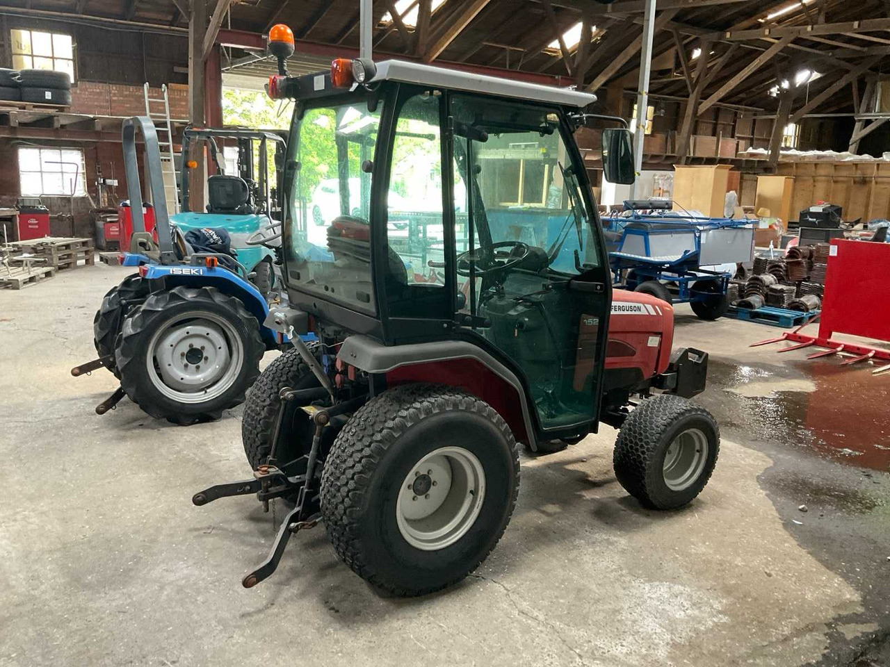 Massey Ferguson 1523 - Compact tractor: picture 4 Massey Ferguson 1523 - Compact tractor: picture 4