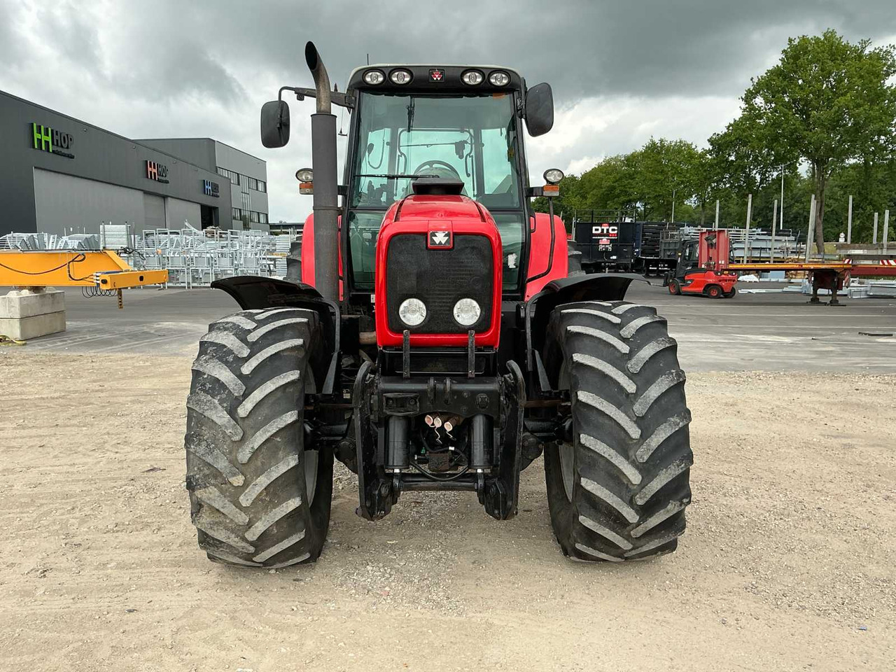 Massey Ferguson 6495 Dynashift - Farm tractor: picture 2 Massey Ferguson 6495 Dynashift - Farm tractor: picture 2