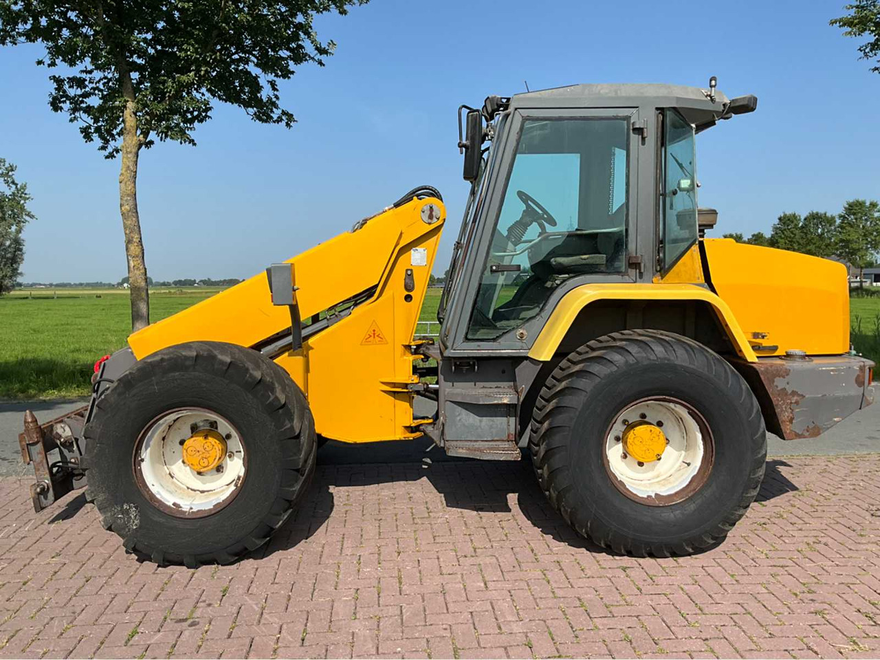 Wheel loader Matbro TR250: picture 8