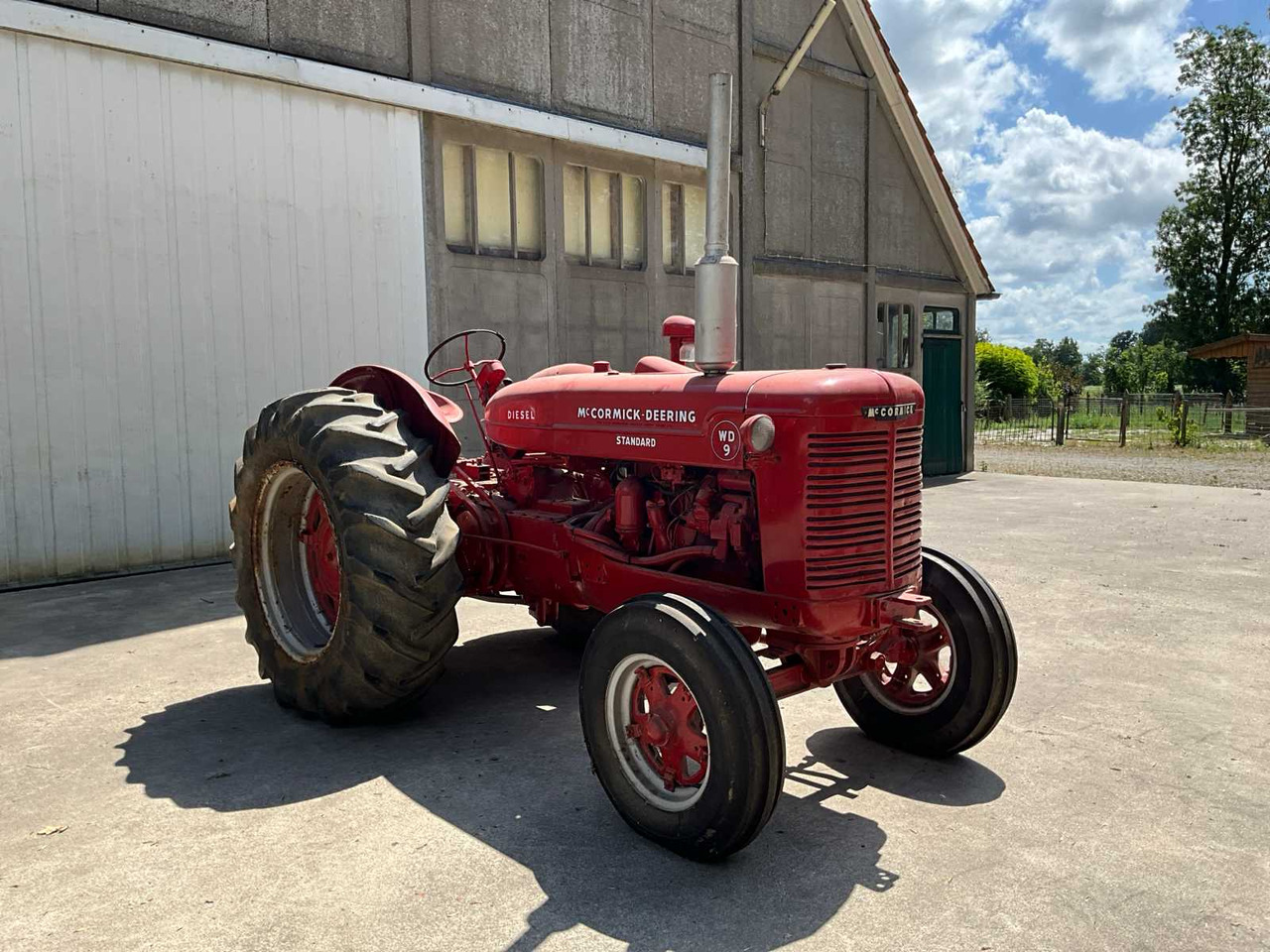 Mc cormick deering WD-9 - Farm tractor: picture 2 Mc cormick deering WD-9 - Farm tractor: picture 2