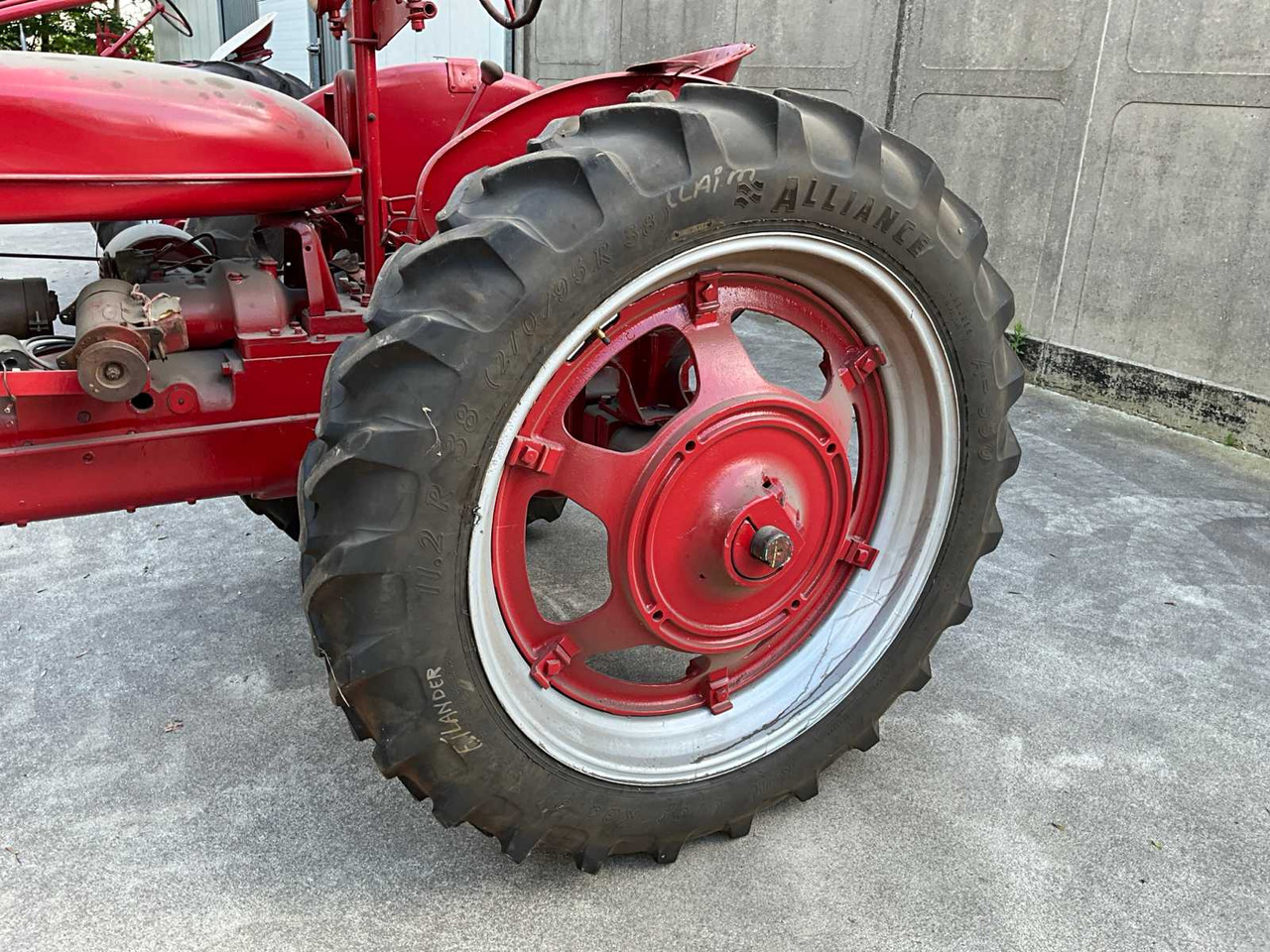 McCormick Benzine - Farm tractor: picture 5 McCormick Benzine - Farm tractor: picture 5