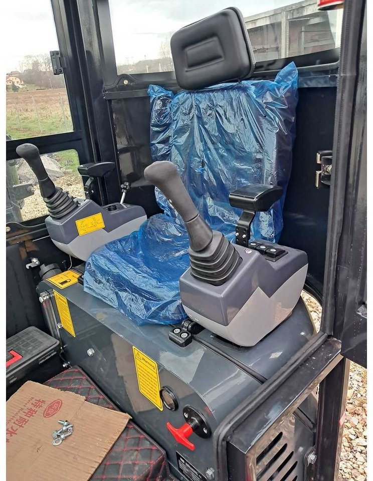 Mini Excavator 2T (2024) - Mini excavator: picture 4 Mini Excavator 2T (2024) - Mini excavator: picture 4