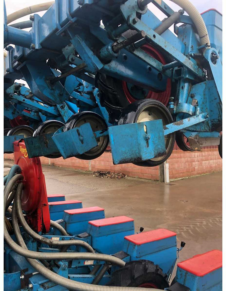 Monosem PNU86 - Sowing equipment: picture 5 Monosem PNU86 - Sowing equipment: picture 5