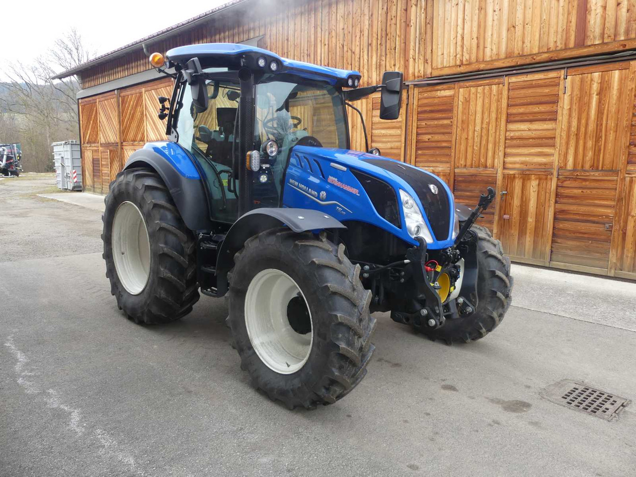 NEW HOLLAND T5.110 DC - Farm tractor: picture 5 NEW HOLLAND T5.110 DC - Farm tractor: picture 5