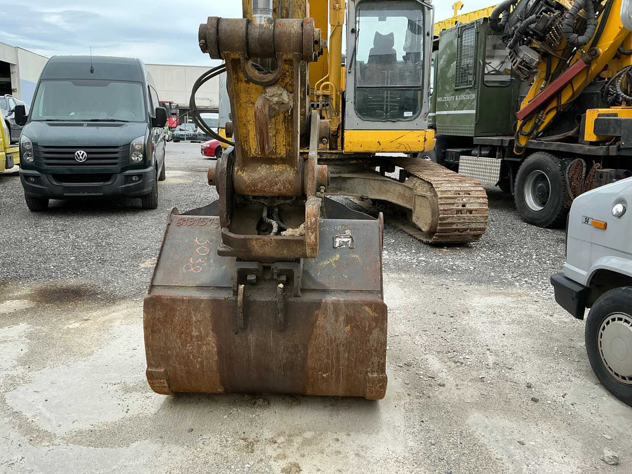 New Holland E235BSR-2 - Crawler excavator: picture 4 New Holland E235BSR-2 - Crawler excavator: picture 4