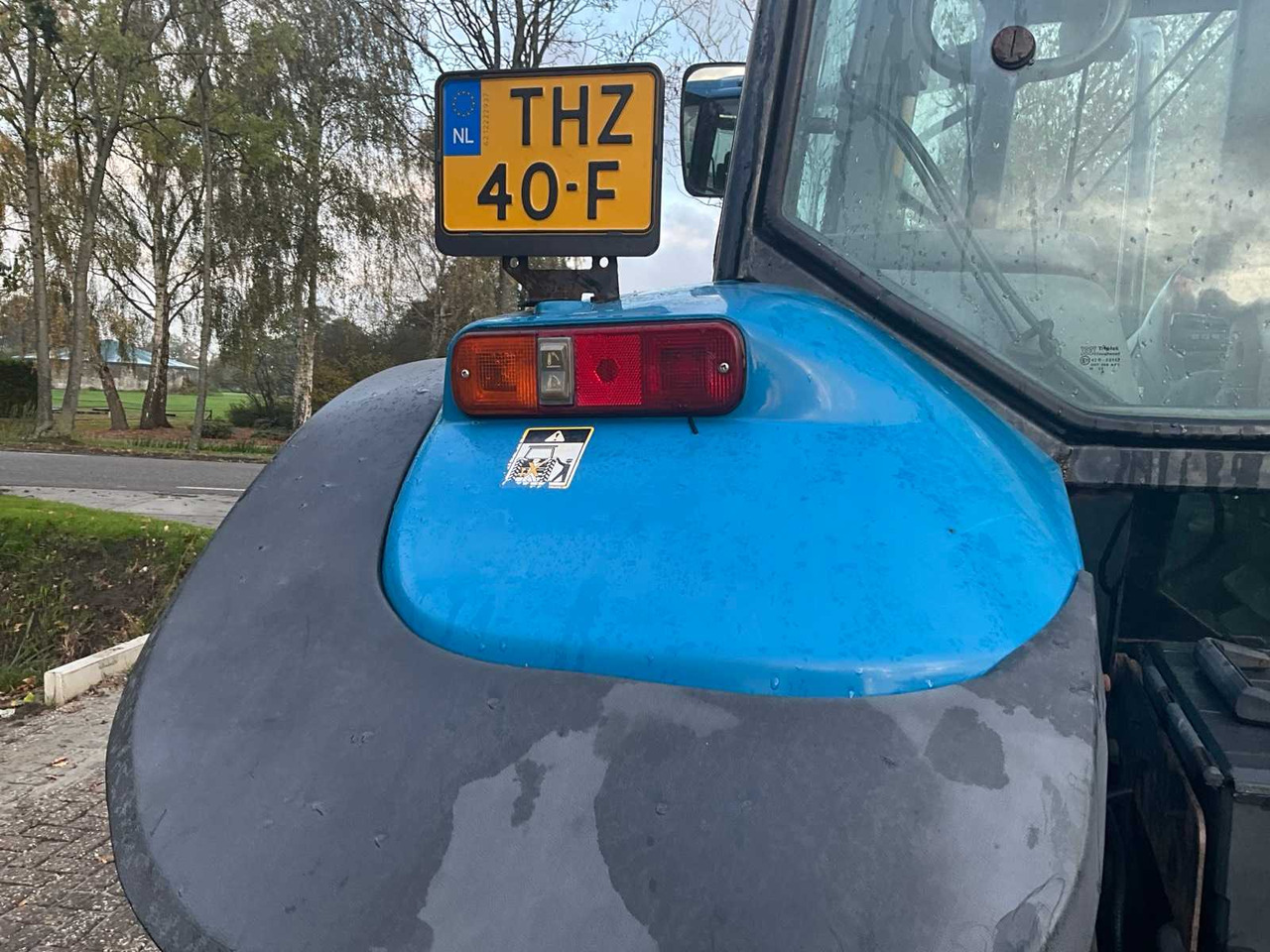 Farm tractor New holland TS90: picture 29 Farm tractor New holland TS90: picture 29