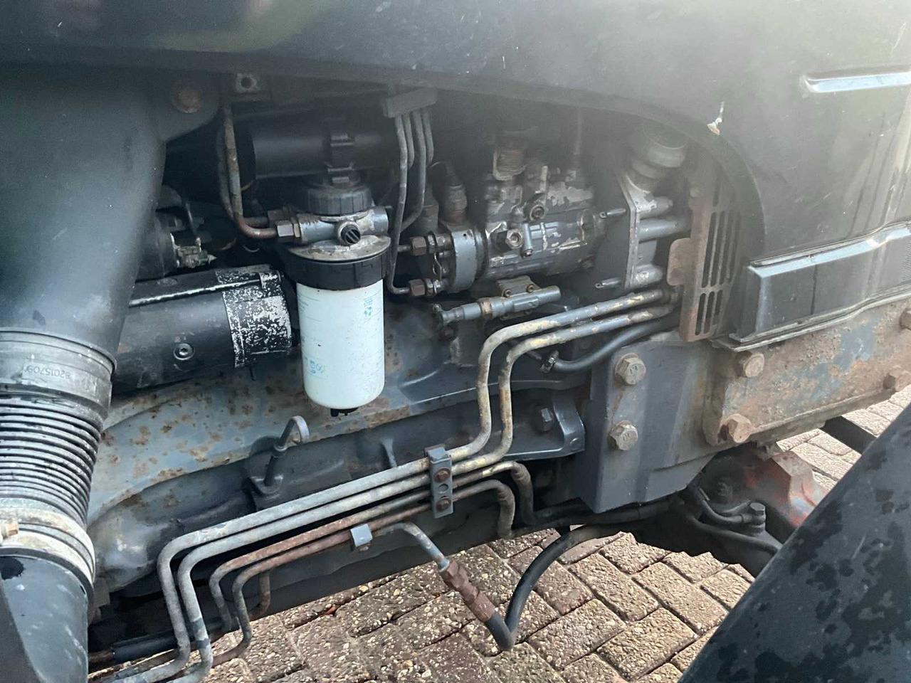 Farm tractor New holland TS90: picture 23 Farm tractor New holland TS90: picture 23