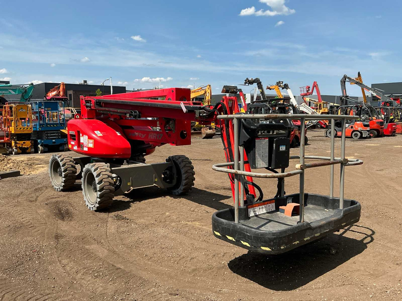 Nifty HR17 4x4 hybride - Aerial platform: picture 5 Nifty HR17 4x4 hybride - Aerial platform: picture 5
