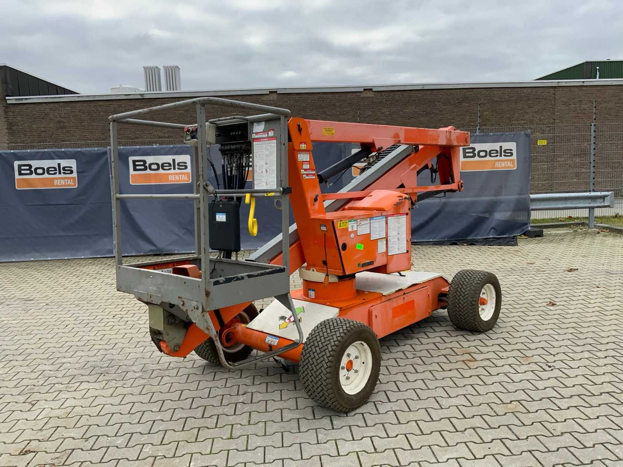 Niftylift Nifty HR12NE - Aerial platform: picture 2 Niftylift Nifty HR12NE - Aerial platform: picture 2