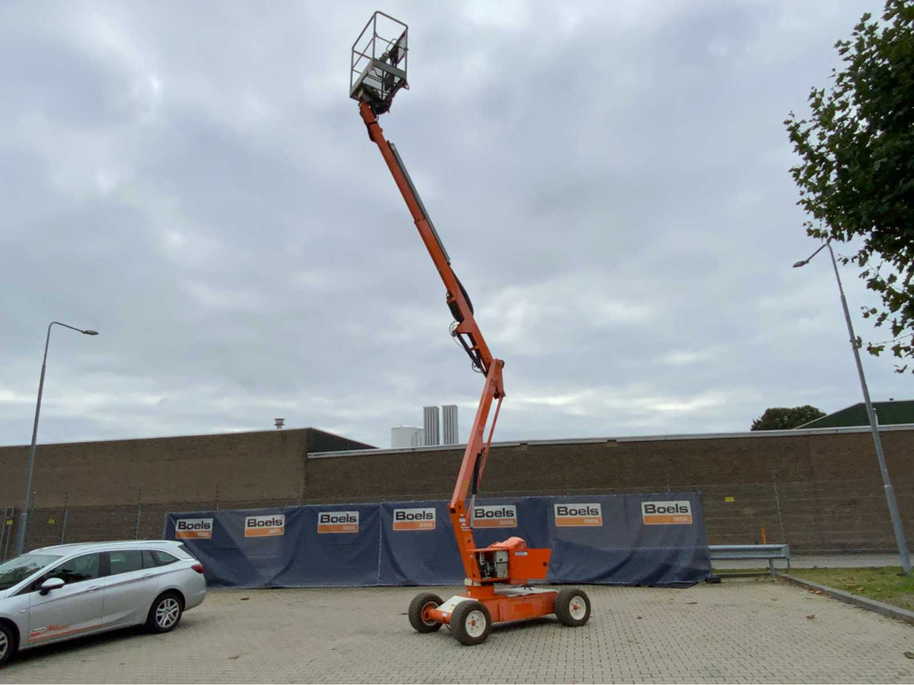Niftylift Nifty HR12NE - Aerial platform: picture 1 Niftylift Nifty HR12NE - Aerial platform: picture 1