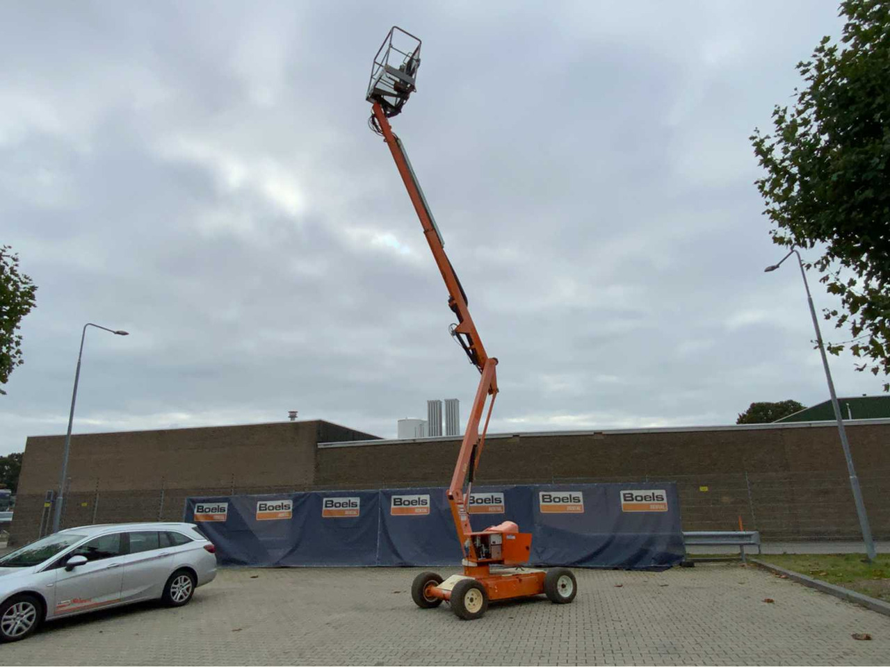 Niftylift Nifty HR12NE - Aerial platform: picture 1 Niftylift Nifty HR12NE - Aerial platform: picture 1