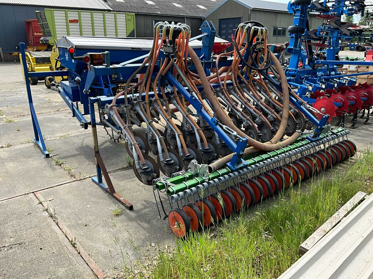 Nordsten NS4030 HYD 24 ERM - Sowing equipment: picture 4 Nordsten NS4030 HYD 24 ERM - Sowing equipment: picture 4