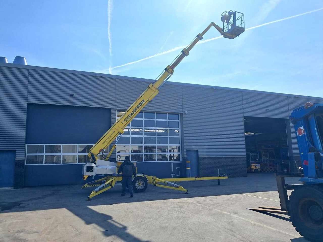 Ommelift 2500EBDZ - Aerial platform: picture 3 Ommelift 2500EBDZ - Aerial platform: picture 3
