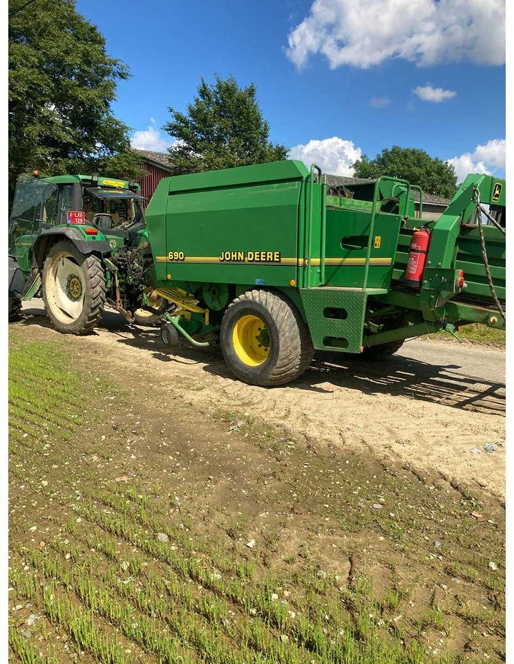 John Deere 690 - Other machinery: picture 2 John Deere 690 - Other machinery: picture 2