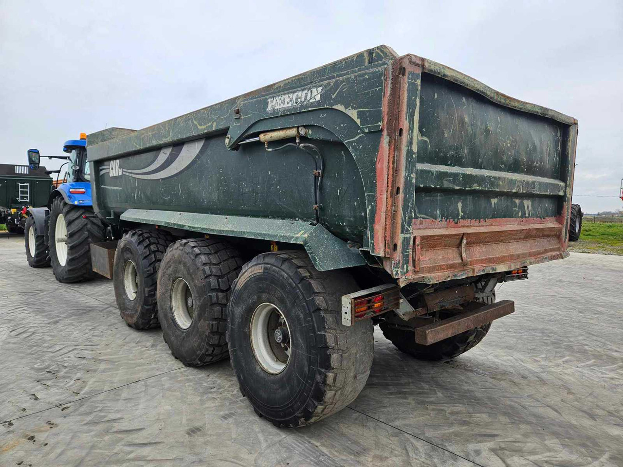 Peecon CAR-260L - Farm tipping trailer/ Dumper: picture 3 Peecon CAR-260L - Farm tipping trailer/ Dumper: picture 3