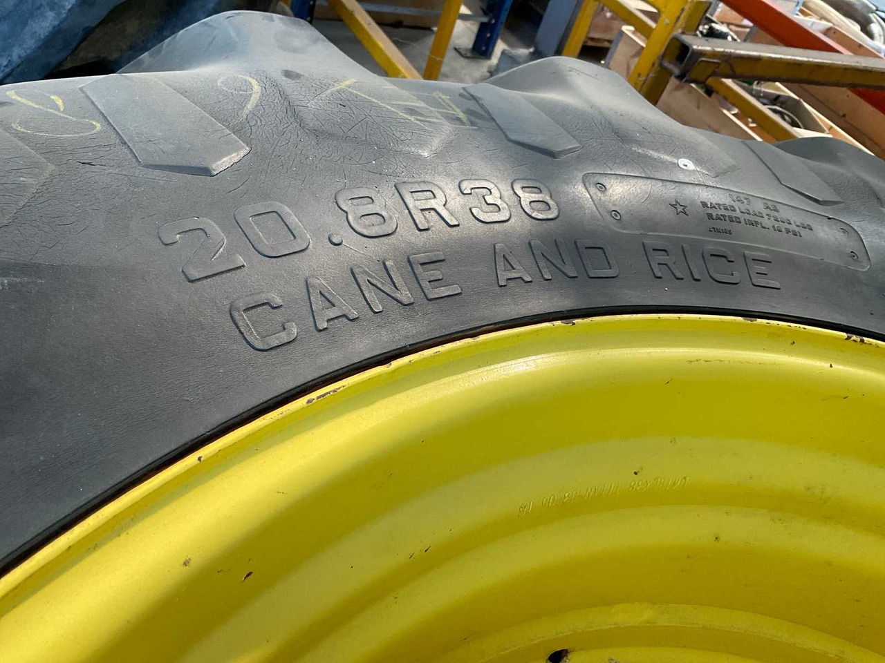 Pirelli PD 360 - Wheels and tires for Farm tractor: picture 5 Pirelli PD 360 - Wheels and tires for Farm tractor: picture 5