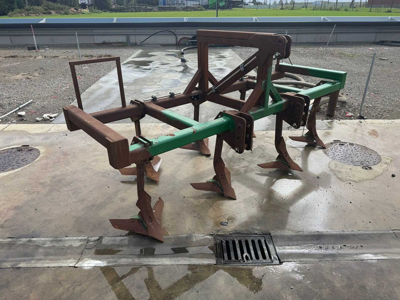 Plough - Cultivator: picture 2 Plough - Cultivator: picture 2
