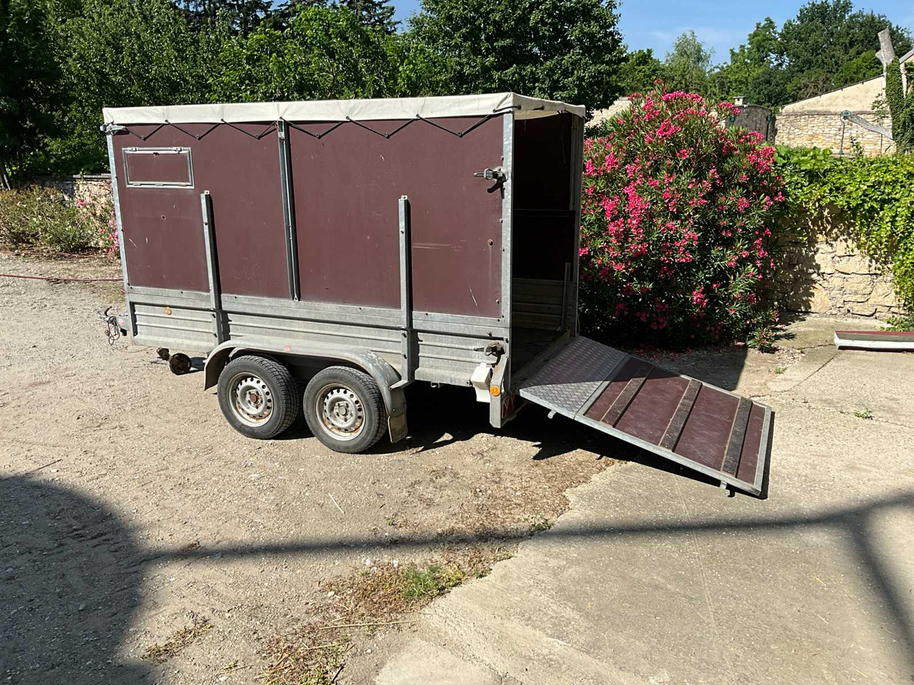 Pongratz EPA 300 T - Livestock trailer: picture 3 Pongratz EPA 300 T - Livestock trailer: picture 3