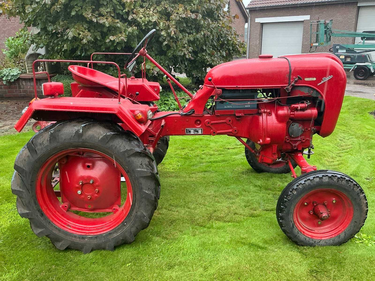 Porsche ALLGAIER A111 - Farm tractor: picture 3 Porsche ALLGAIER A111 - Farm tractor: picture 3