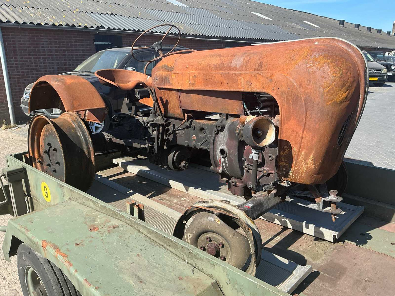 Porsche Junior diesel 108 - Farm tractor: picture 1 Porsche Junior diesel 108 - Farm tractor: picture 1