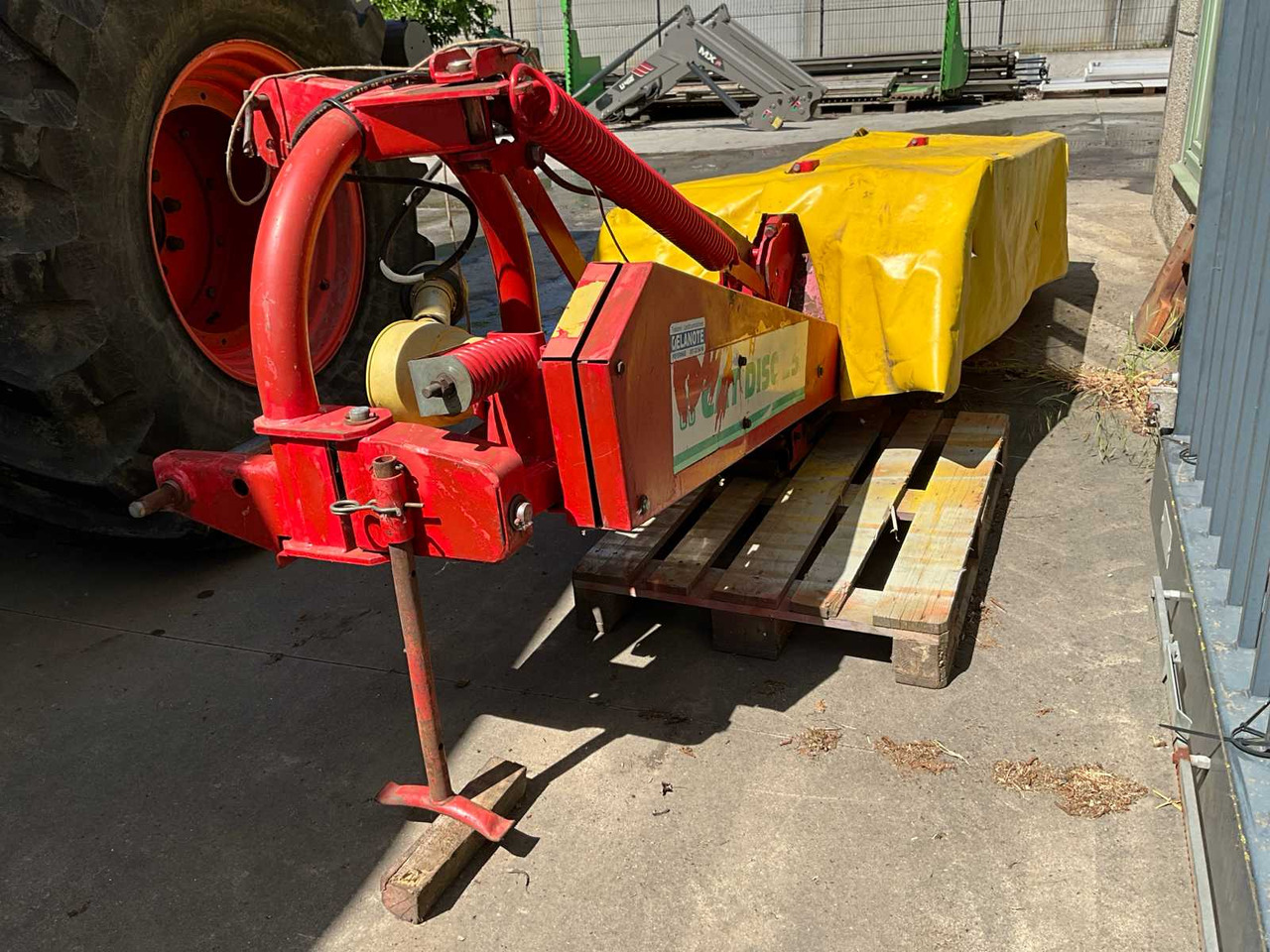 Pottinger Cat Disc 25 - Flail mower/ Mulcher: picture 4 Pottinger Cat Disc 25 - Flail mower/ Mulcher: picture 4