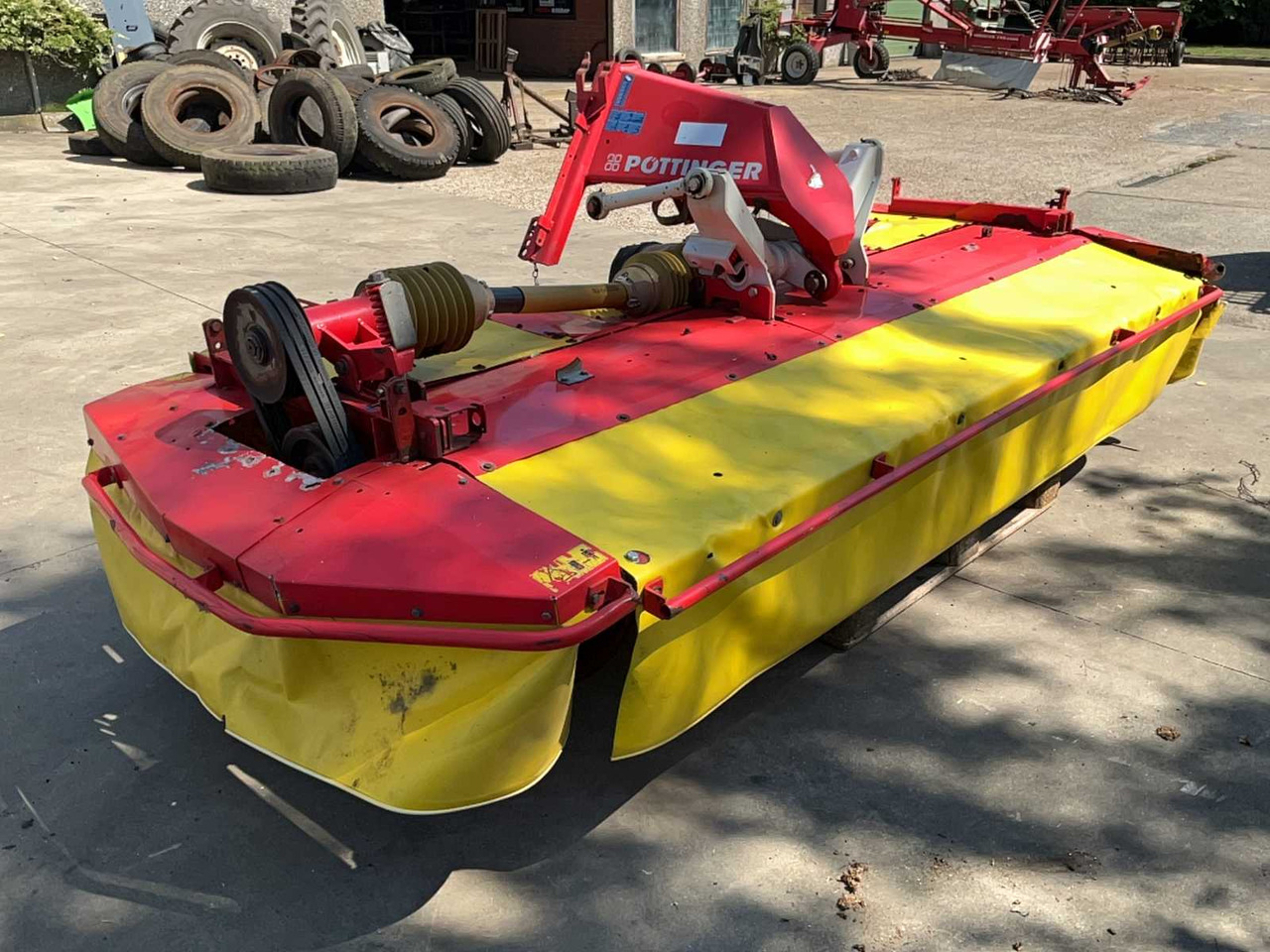 Pottinger Eurocat - Flail mower/ Mulcher: picture 2 Pottinger Eurocat - Flail mower/ Mulcher: picture 2
