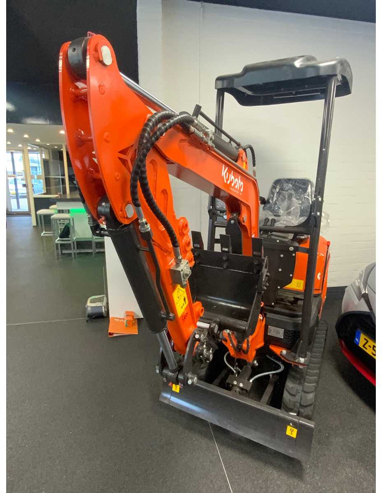 Powered-By-Kubota U105 - Mini excavator: picture 3 Powered-By-Kubota U105 - Mini excavator: picture 3