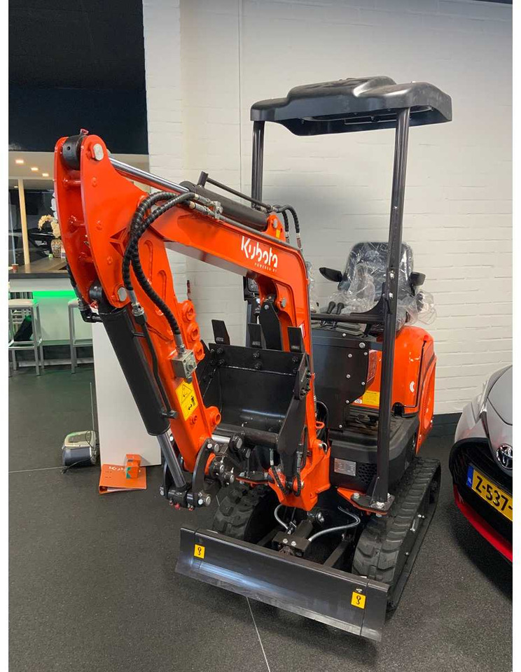 Powered-By-Kubota U105 - Mini excavator: picture 2 Powered-By-Kubota U105 - Mini excavator: picture 2
