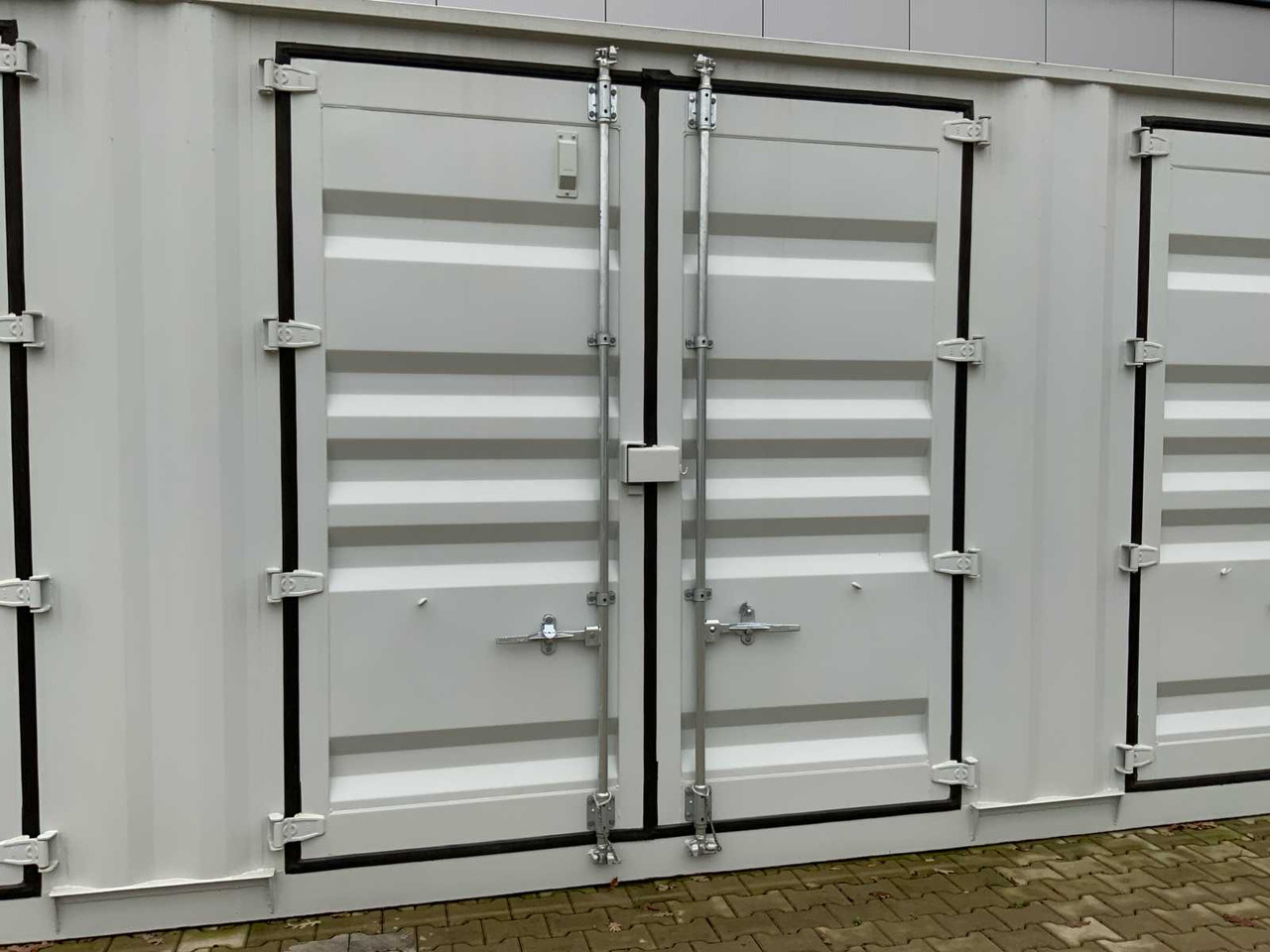 QP-SOSQ-1602 - Storage tank: picture 3 QP-SOSQ-1602 - Storage tank: picture 3