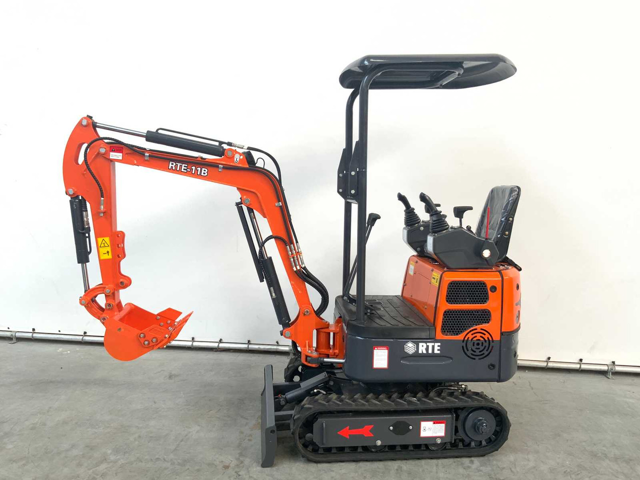 RTE 11B - Mini excavator: picture 2 RTE 11B - Mini excavator: picture 2