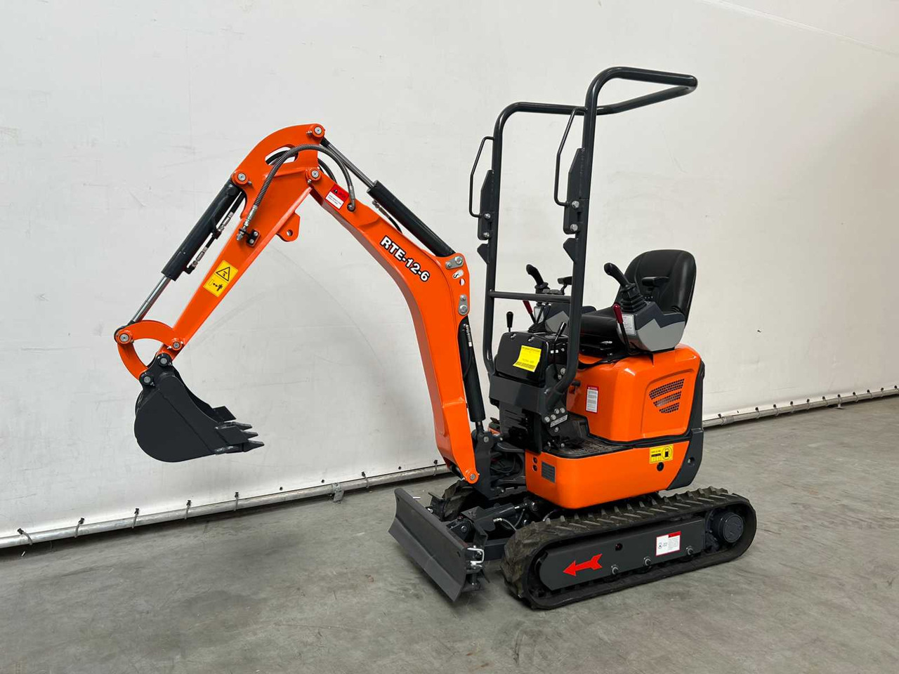 RTE 12-6 - Mini excavator: picture 3 RTE 12-6 - Mini excavator: picture 3