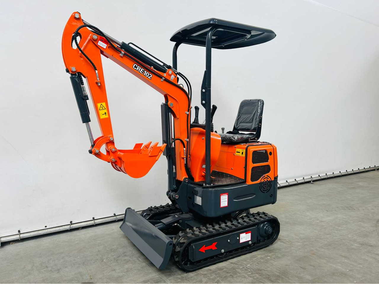 RTE CRE102 - Mini excavator: picture 1 RTE CRE102 - Mini excavator: picture 1