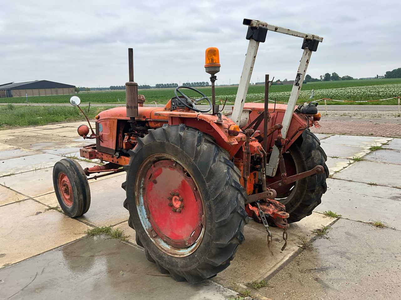 Renault n71 - Farm tractor: picture 2 Renault n71 - Farm tractor: picture 2