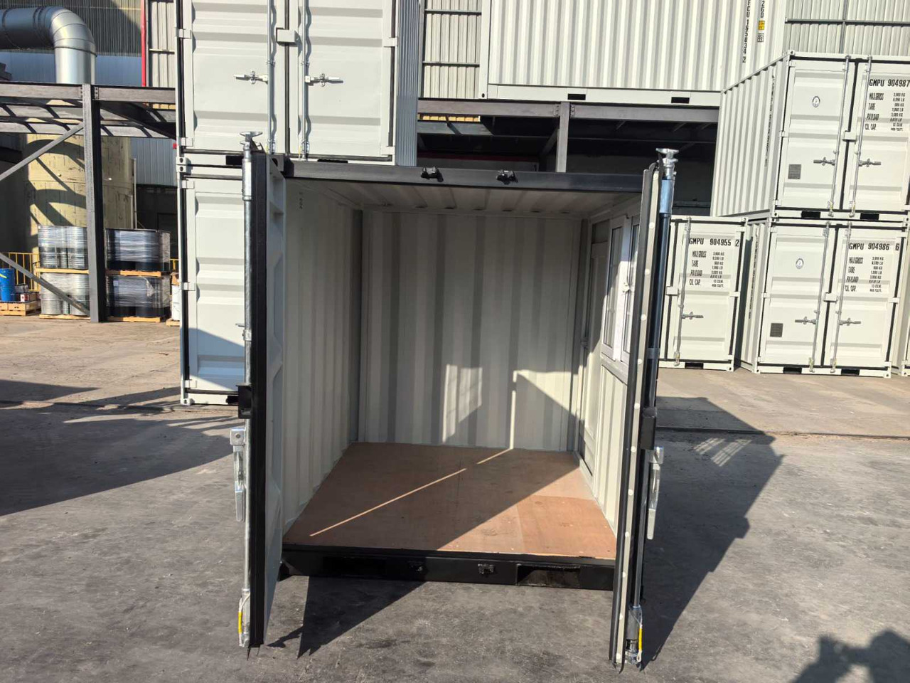 Rhino-cross-containers 12ft - Shipping container: picture 4 Rhino-cross-containers 12ft - Shipping container: picture 4